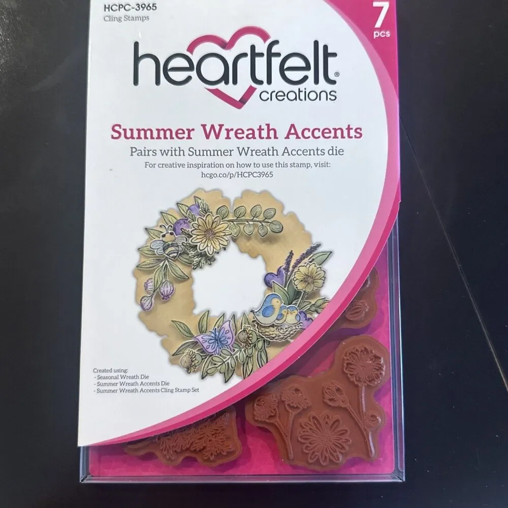 Heartfelt Creation SUMMER WREATH ACCENTS   Rubber Stamp  Set  HCPC - 3965 bird